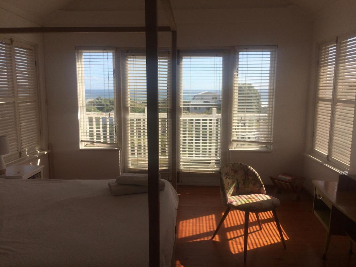 Rustic Beach House 300 Steps From The Ocean เคปทาวน์ ภายนอก รูปภาพ